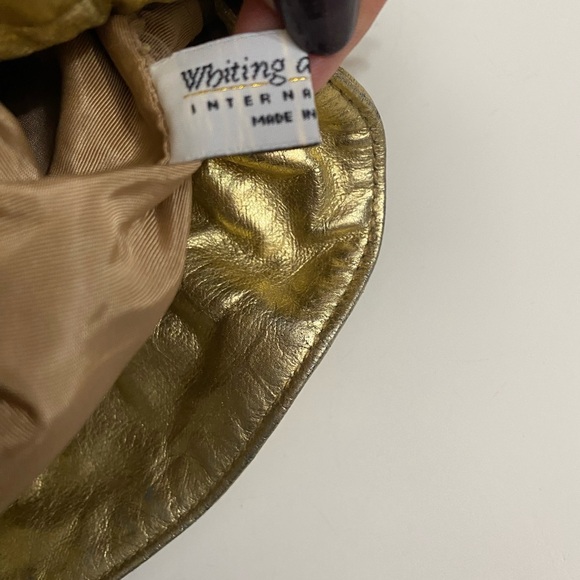 Vintages Whiting and Davis International Bucket Drawstring evening Gold bag - Picture 12 of 16